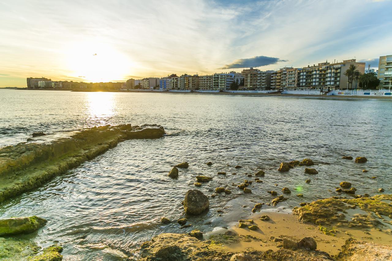 Homely Apartments Playa De Los Locos Torrevieja Exterior photo