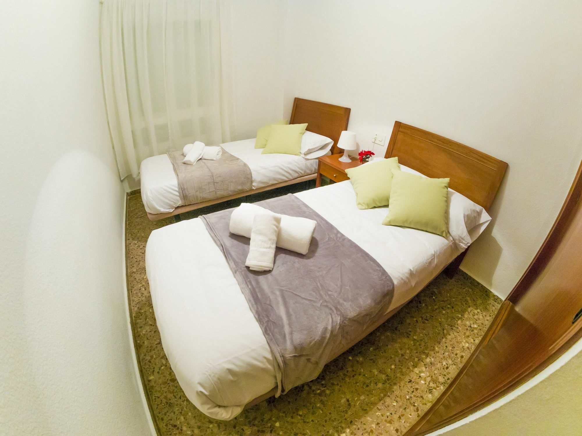 Homely Apartments Playa De Los Locos Torrevieja Exterior photo