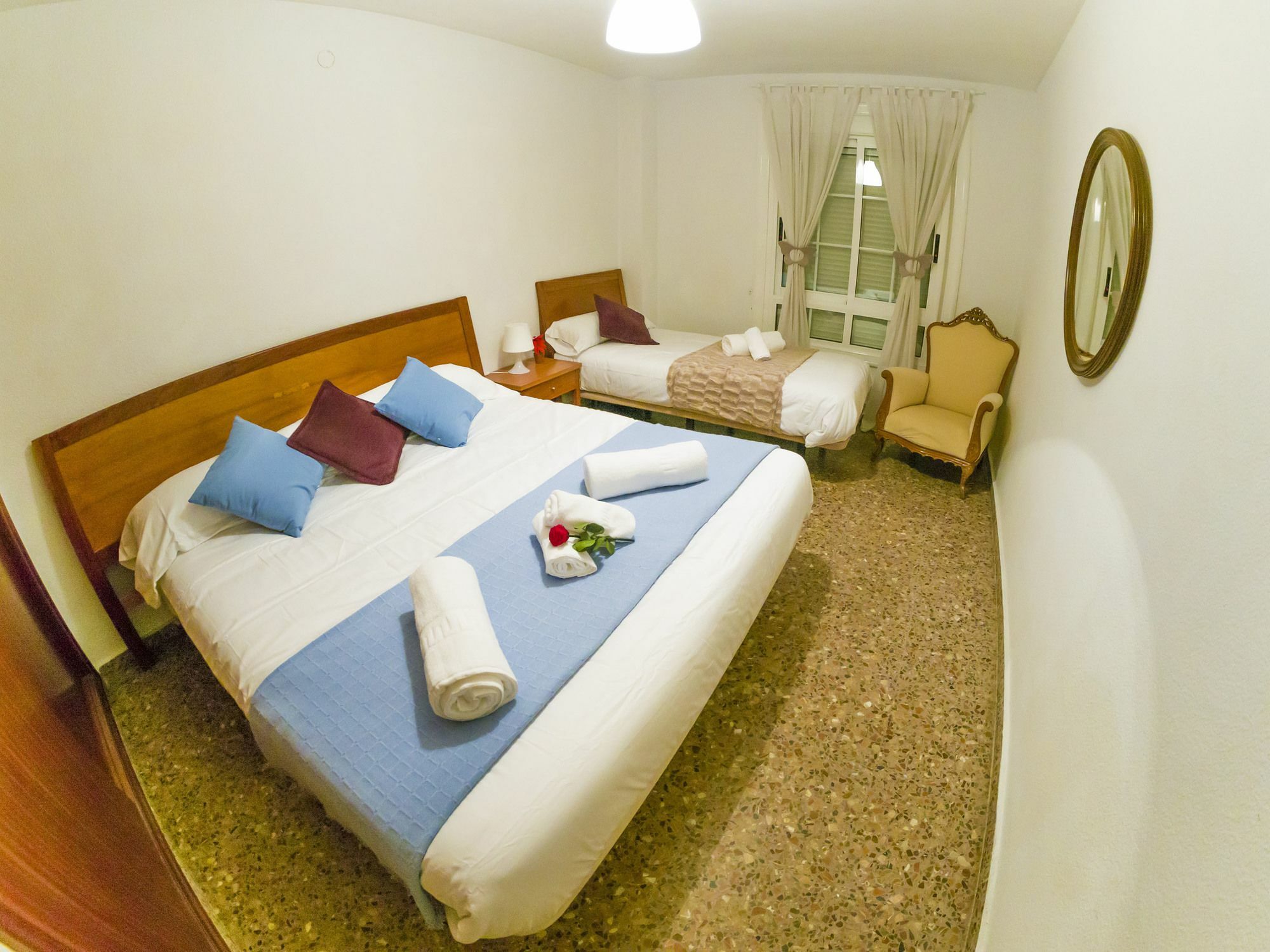 Homely Apartments Playa De Los Locos Torrevieja Exterior photo